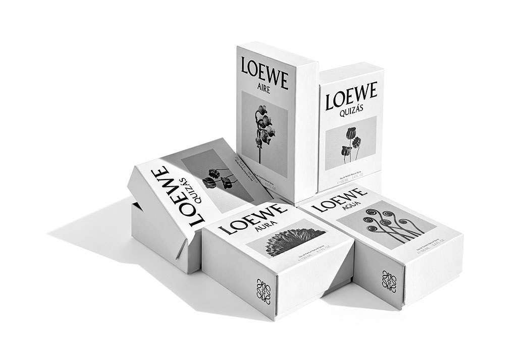 LOEWE Perfumes, crea ,Callao ,cubo gigante ,presentar ,nueva imagen, “Más allá de la Piel”