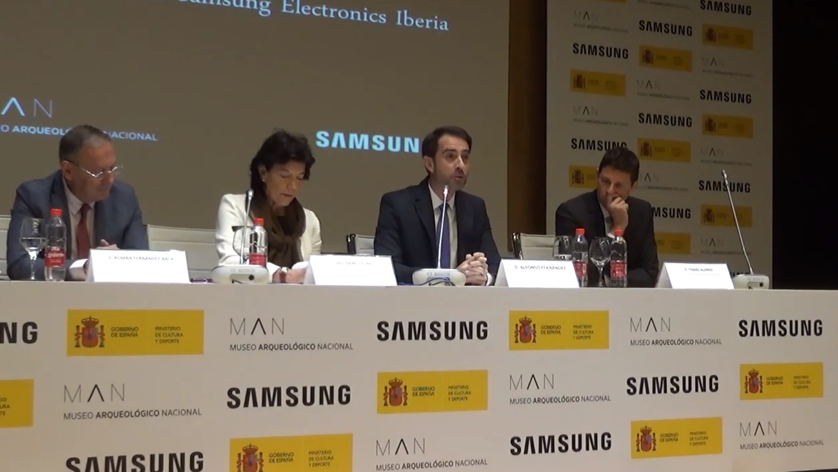 Alfonso Fernandez, ministra celaa, samsung, , arqueologico, programapublicidad,