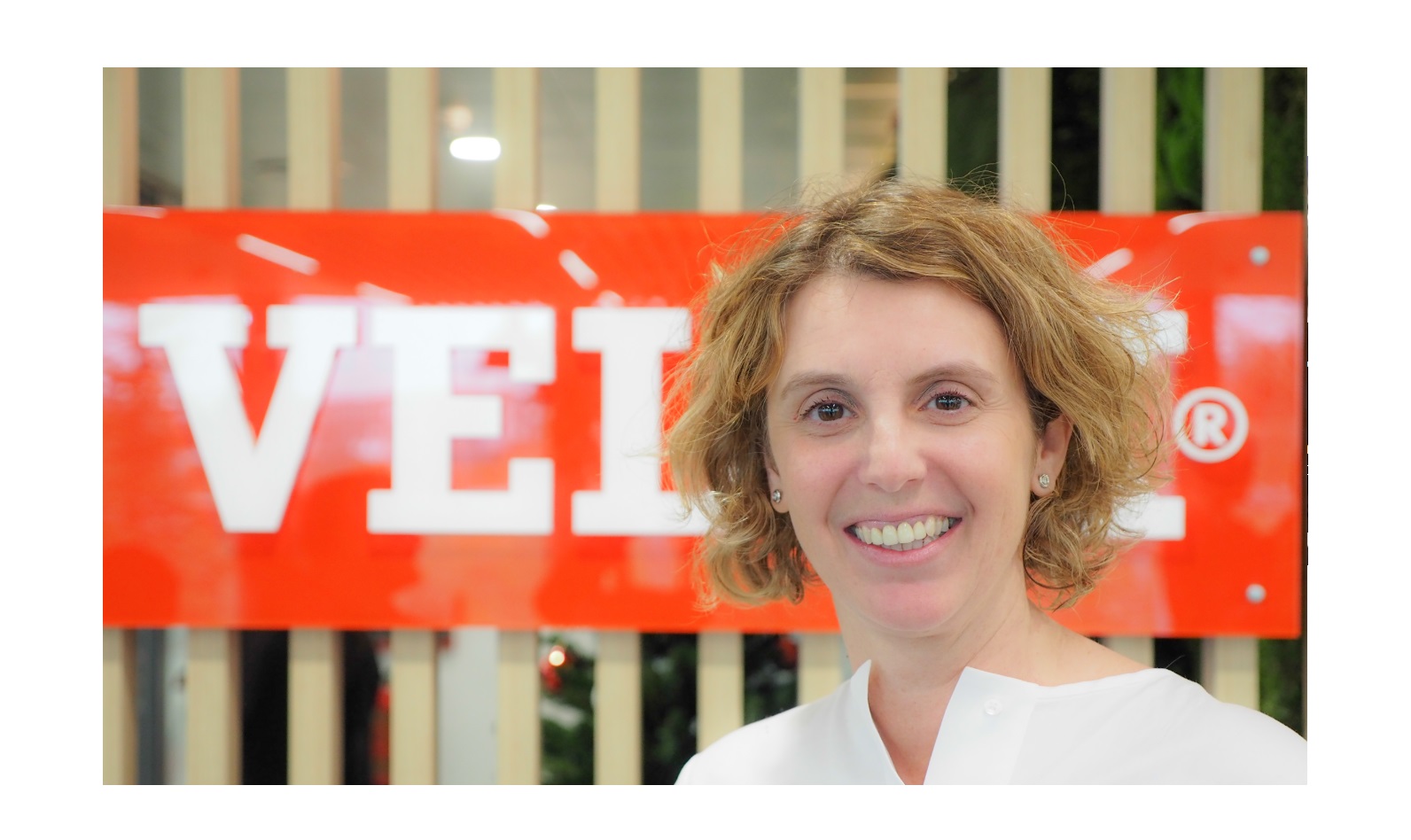 VELUX ESPAÑA, ELENA JIMÉNEZ, CUSTOMER EXPERIENCE , MANAGER, programapublicidad