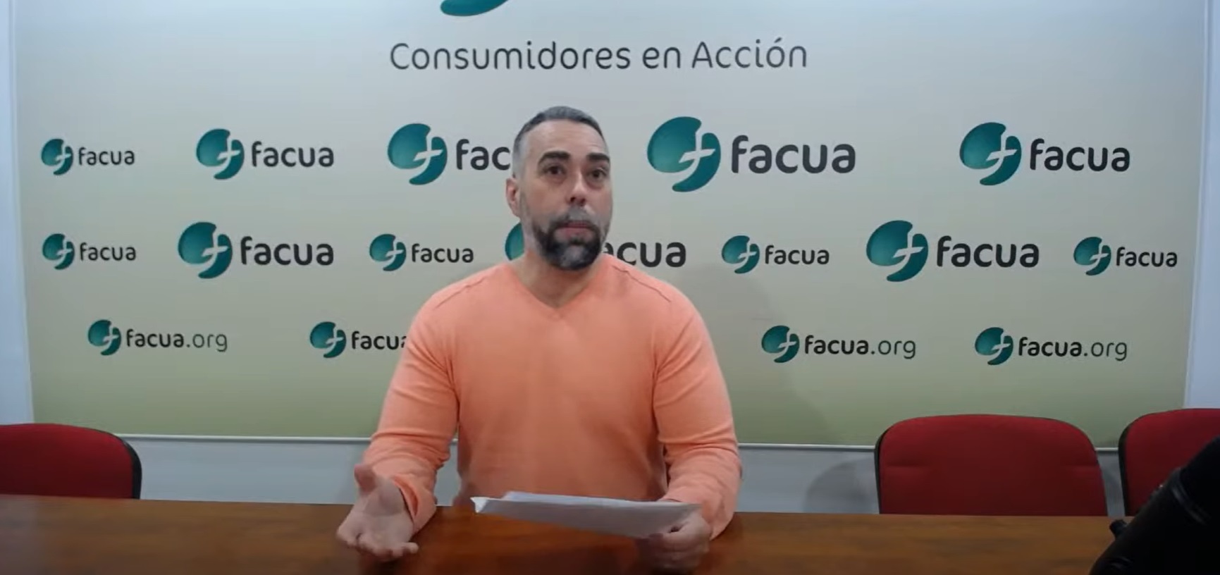 FACUA, Rubén Sánchez, ,facua, Denuncia, Marta López ,tres participantes ,La isla ,tentaciones, publicidad ,dental ,ilícita ,programapublicidad